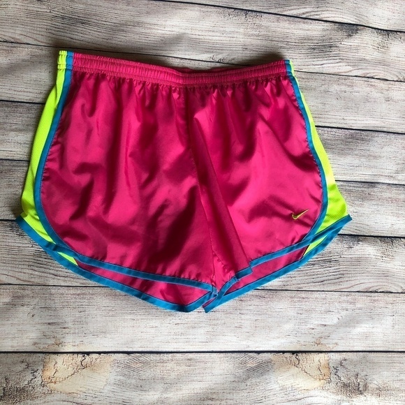 Nike Dri Fit Shorts Size XL - Picture 1 of 5